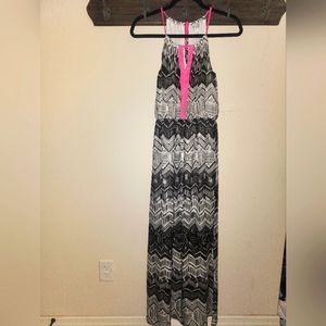 Speechless Black White Pink Maxi Dress Halter Style - Size Small
